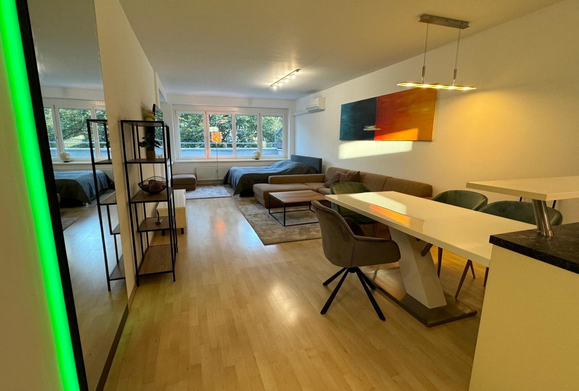 City Apartement Linz Fuer 5 Gaeste Mit Self-Checkin Und Kueche Buitenkant foto