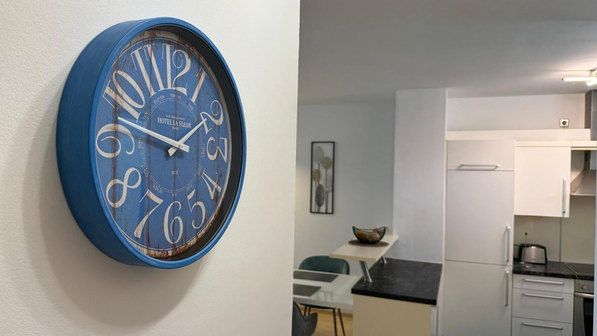 City Apartement Linz Fuer 5 Gaeste Mit Self-Checkin Und Kueche Buitenkant foto